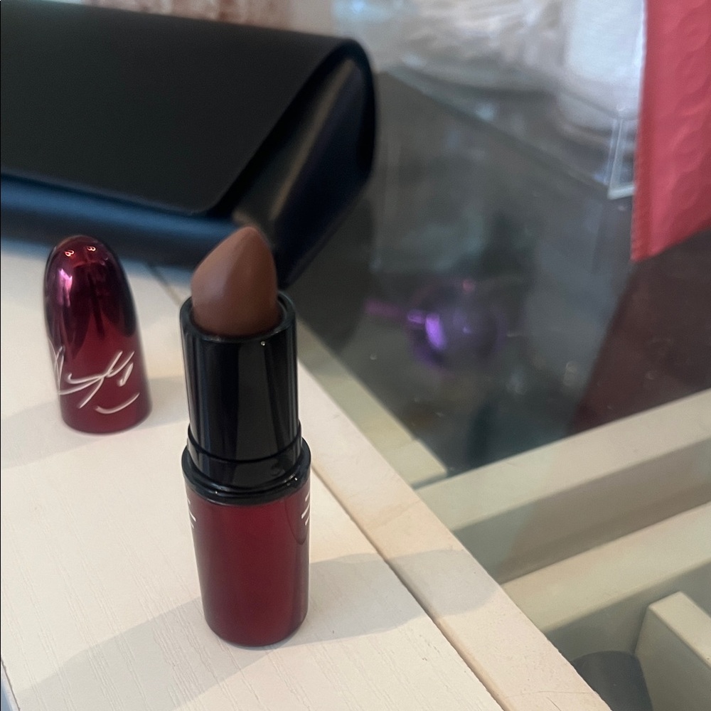 Elegant Brown Lipstick by MAC. Try Again Aaliyah